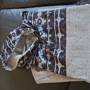 Black and Gray Patterned Hoodie